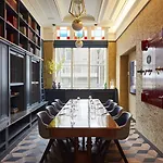 Hotel Indigo - Palace Noordeinde By Ihg 4*