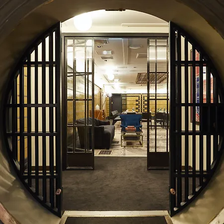 Indigo - Palace Noordeinde By Ihg Hotel 4*