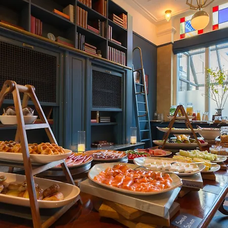 Hotel Indigo - Palace Noordeinde By Ihg 4*