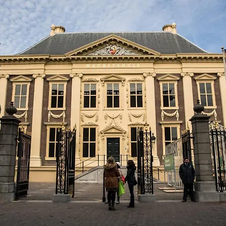 Hotel Indigo - Palace Noordeinde By Ihg 4*